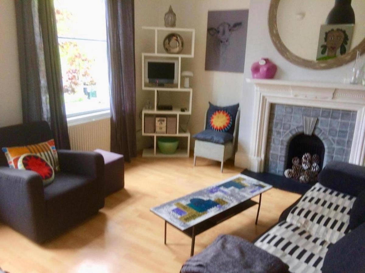 Apartamento Trendy 2Bd Flat In West Hampstead Londres Exterior foto