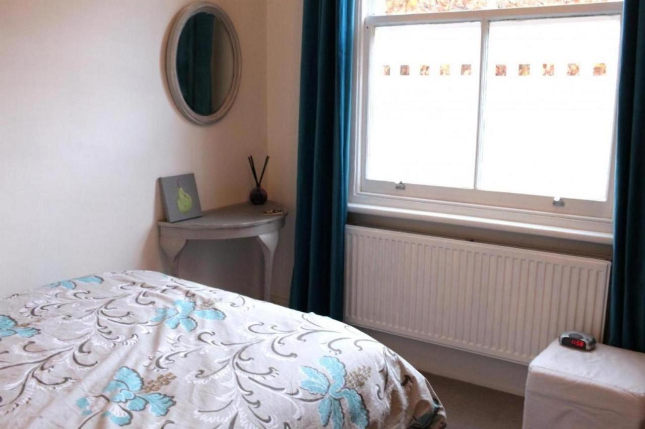 Apartamento Trendy 2Bd Flat In West Hampstead Londres Exterior foto